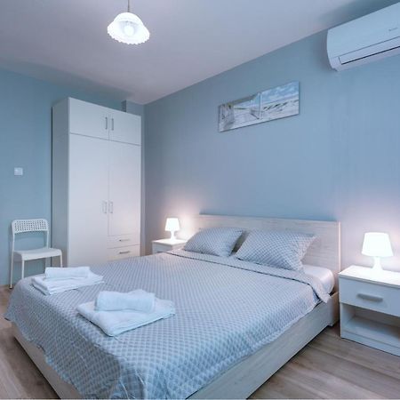 Daisy - 3 Room And Kitchen Apartment In Lazur Burgas City Exterior foto