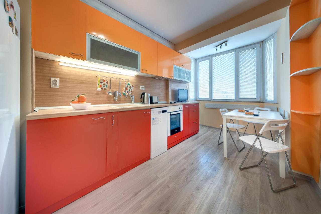 Daisy - 3 Room And Kitchen Apartment In Lazur Burgas City Exterior foto